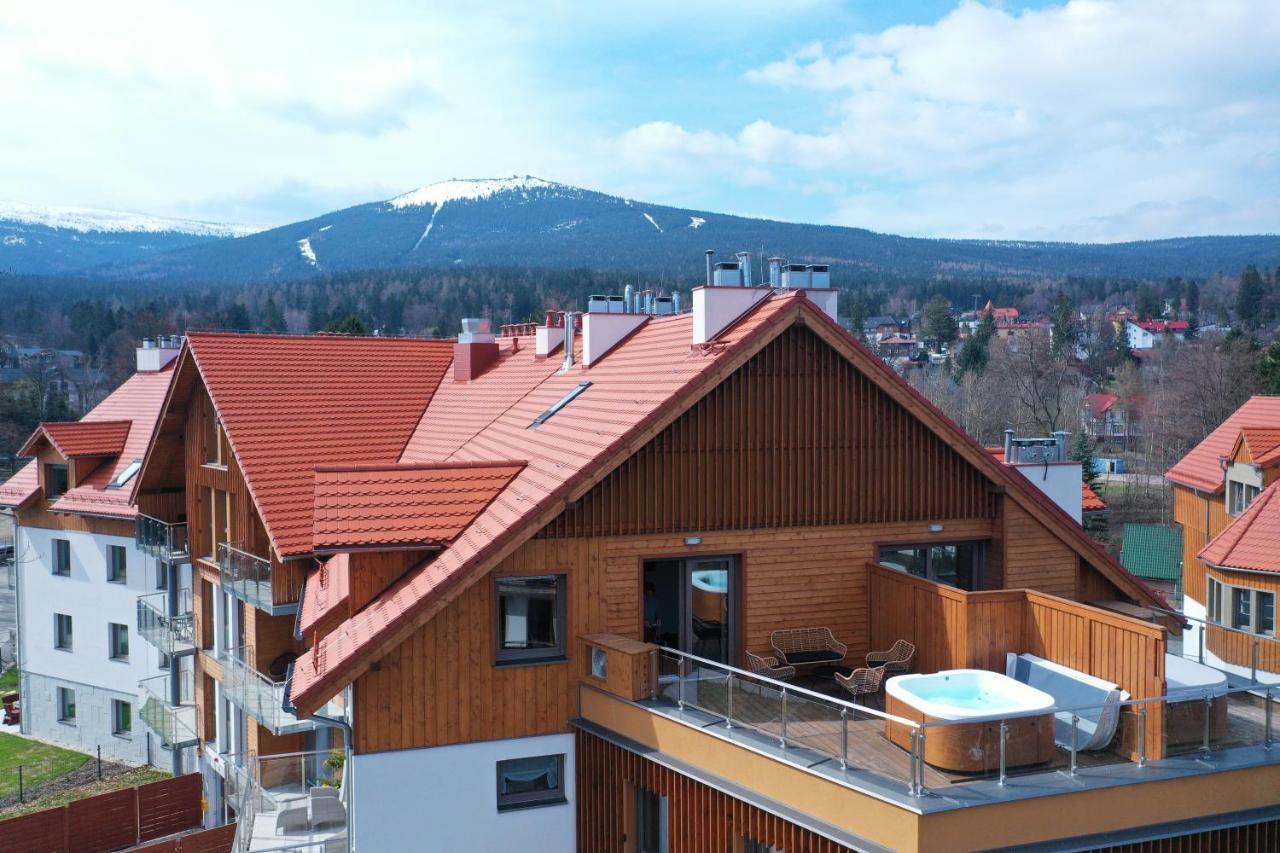 Apartament Dream View Aspen Z Jacuzzi ชกลาร์สกา ปอเรมบา ภายนอก รูปภาพ