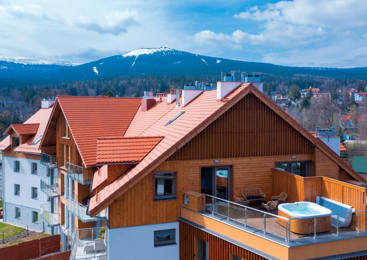 Apartament Dream View Aspen Z Jacuzzi ชกลาร์สกา ปอเรมบา ภายนอก รูปภาพ